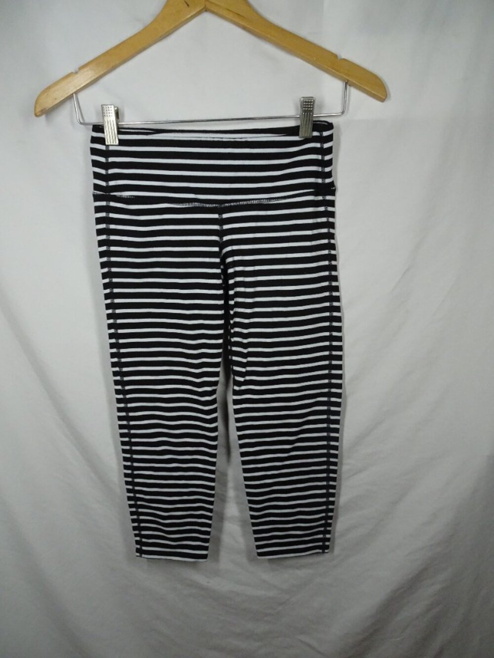 Athleta Women Black & White Legging Size XS